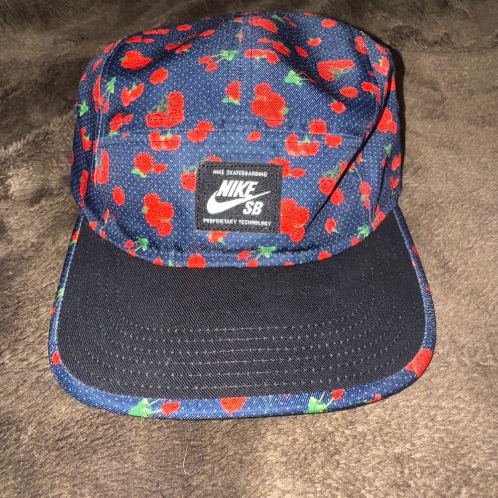 Nike SB Floral Hat - Navy and Red